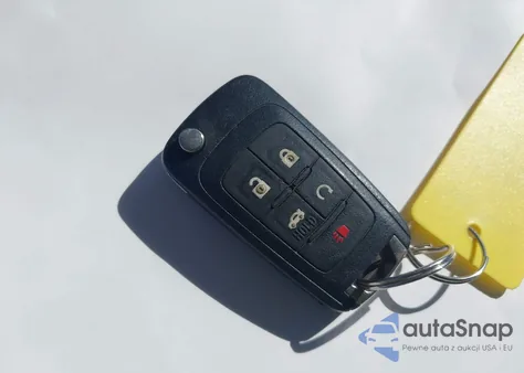 2013 Buick Lacrosse Touring Group z USA, uszkodzony, nr VIN 1G4GJ5G31DF201655